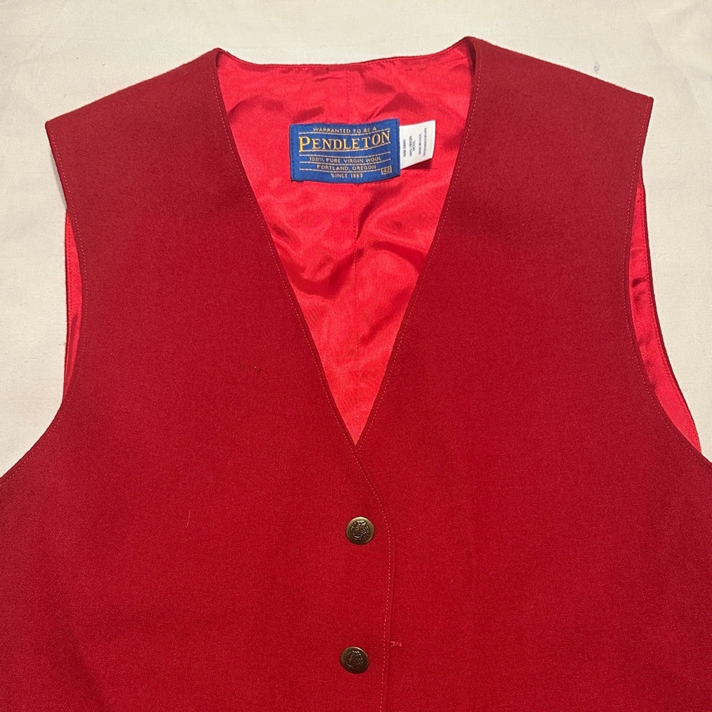 Pendleton Vibrant Red Buttoned Men’s Vest